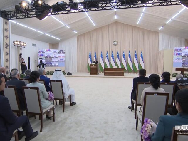 Texnikumlarda “investor – tarmoq – texnikum” zanjiri asosida dual ta’lim yo‘lga qo‘yilib, uning qamrovi 5 barobar oshiriladi.